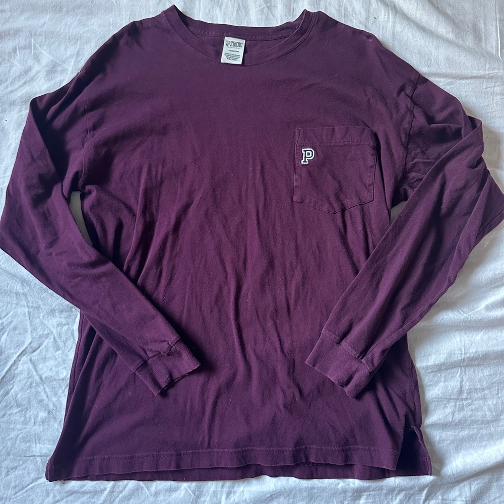 VS pink long sleeve pocket tee